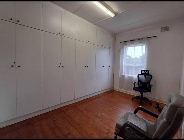 5 BEDROOM PROPERTY TO RENT IN DURBAN NORTH